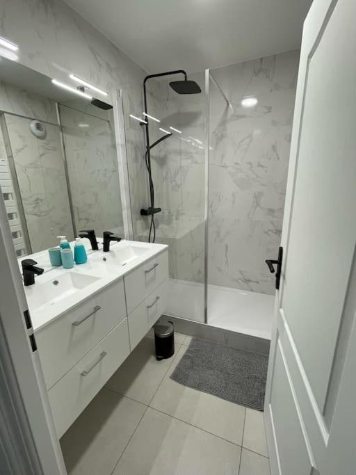Appartement Familial De Qualite Paryż Zewnętrze zdjęcie